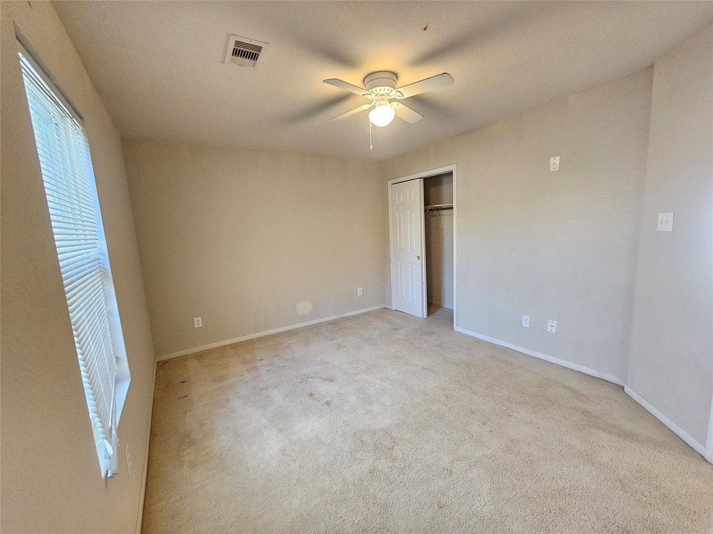 11015 Walkup Way - Photo 19