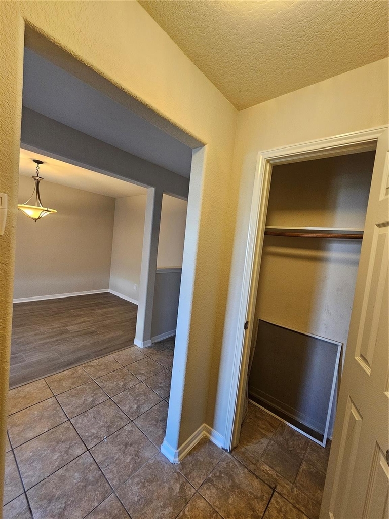 11015 Walkup Way - Photo 3