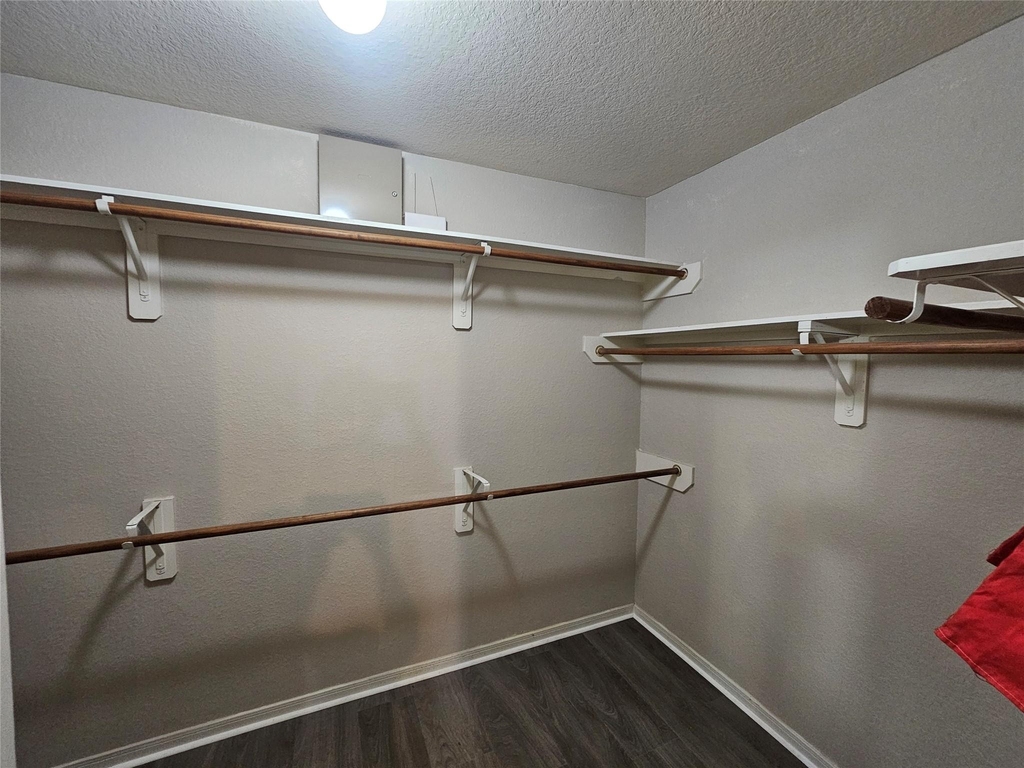 11015 Walkup Way - Photo 13