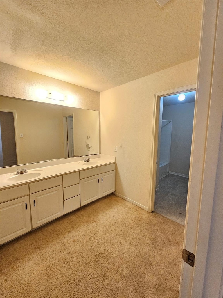 11015 Walkup Way - Photo 22