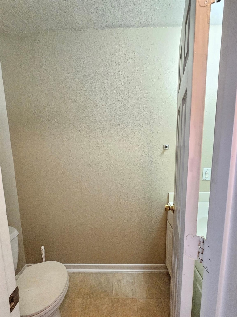 11015 Walkup Way - Photo 9