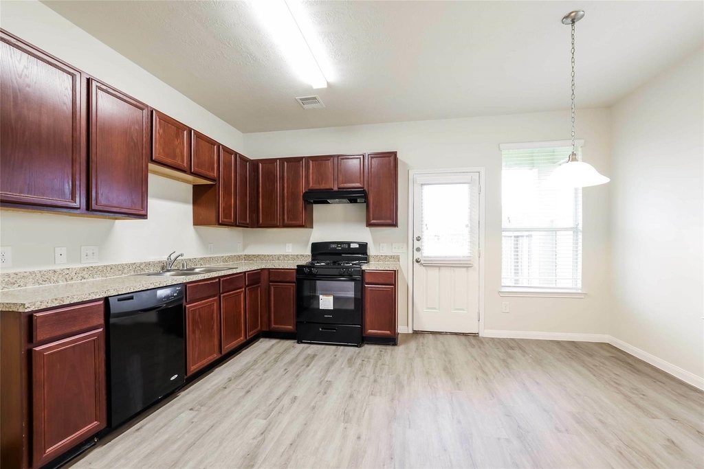 12350 Roy Mix Bohn Lane - Photo 2