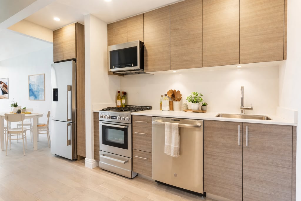  West 48th Street - Photo 1