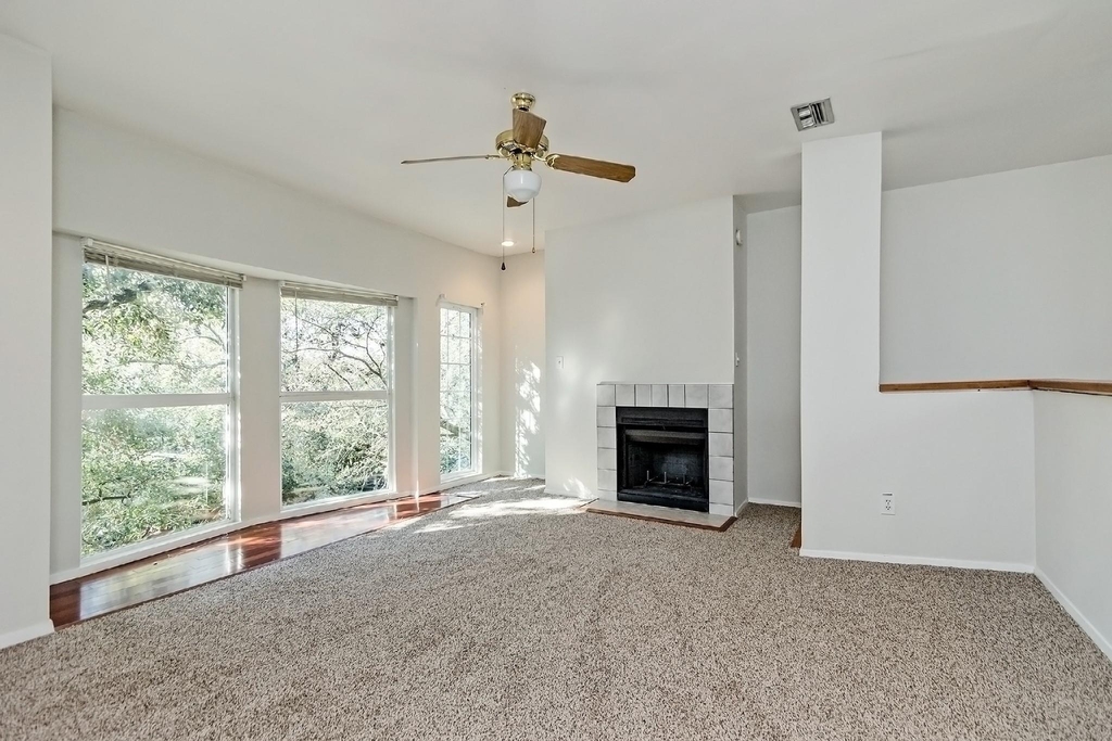 204 Marshall Street - Photo 5