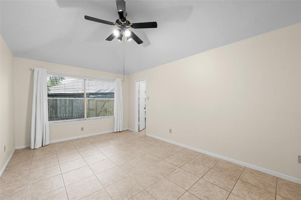 17402 Eastwood Circle - Photo 12