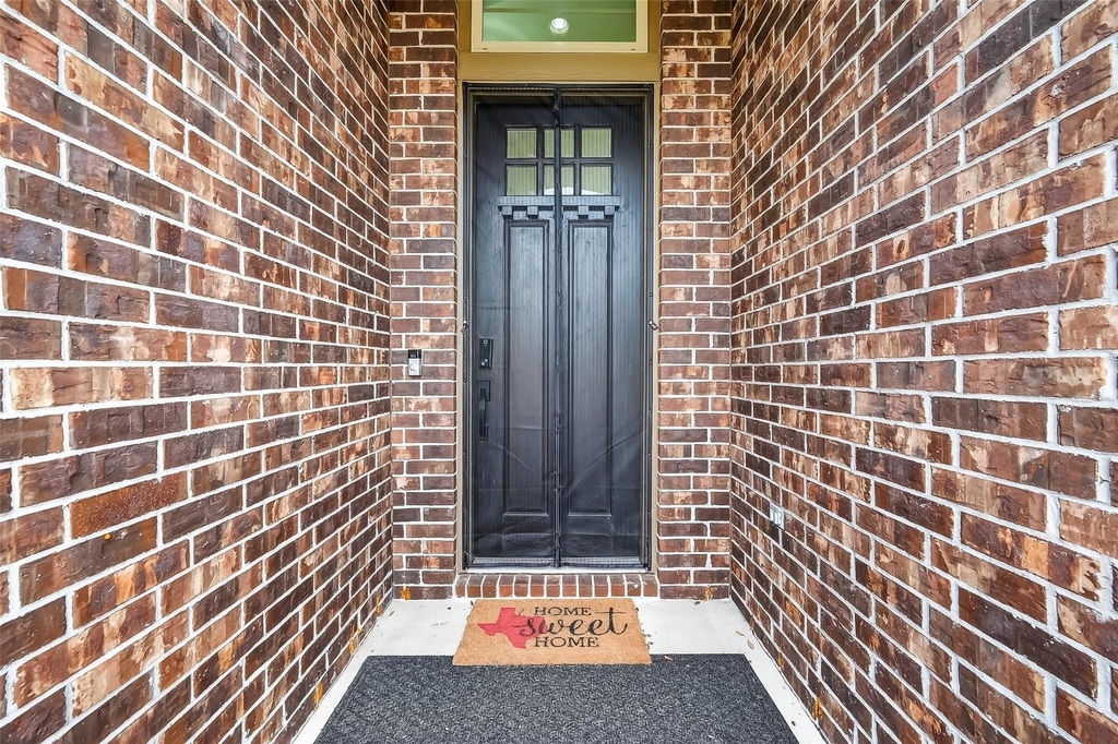 6515 Sterling Shores Lane - Photo 1