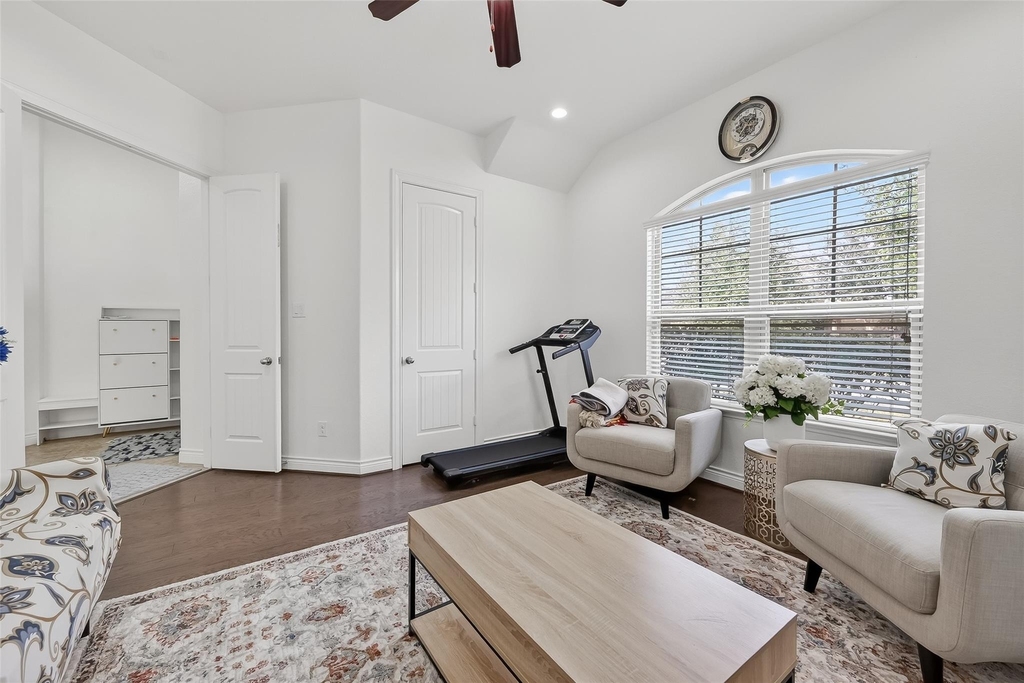 6515 Sterling Shores Lane - Photo 5