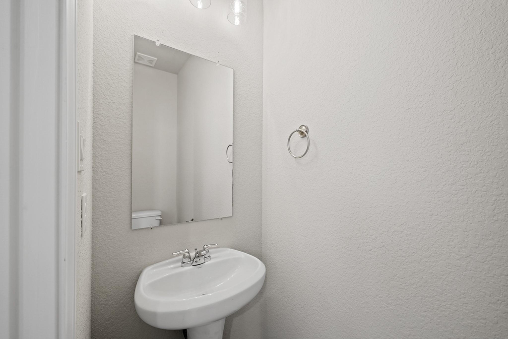 831 Red Oakland Drive - Photo 5