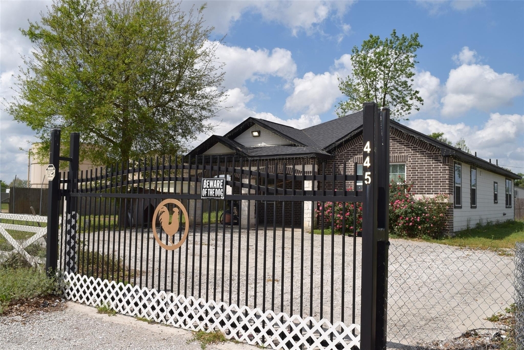 445 Road 5102 J - Photo 1
