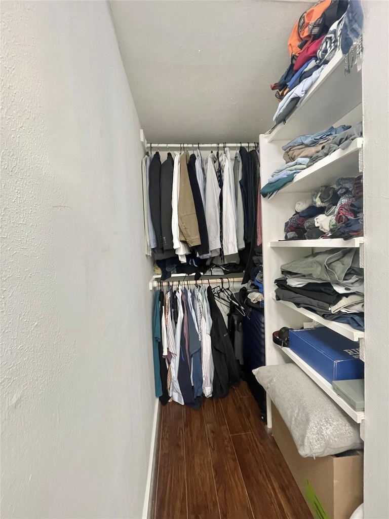 412 Pacific Street - Photo 11