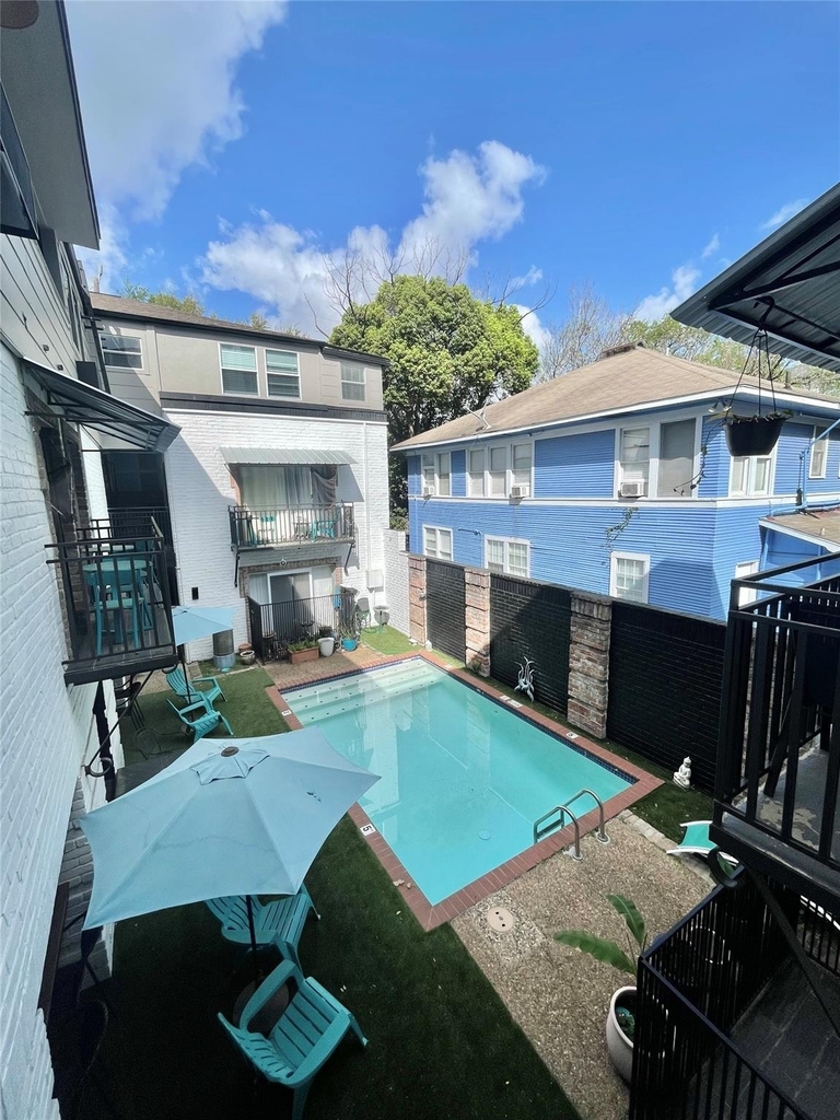412 Pacific Street - Photo 14