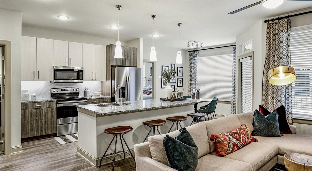 7100 Uvalde Road - Photo 10