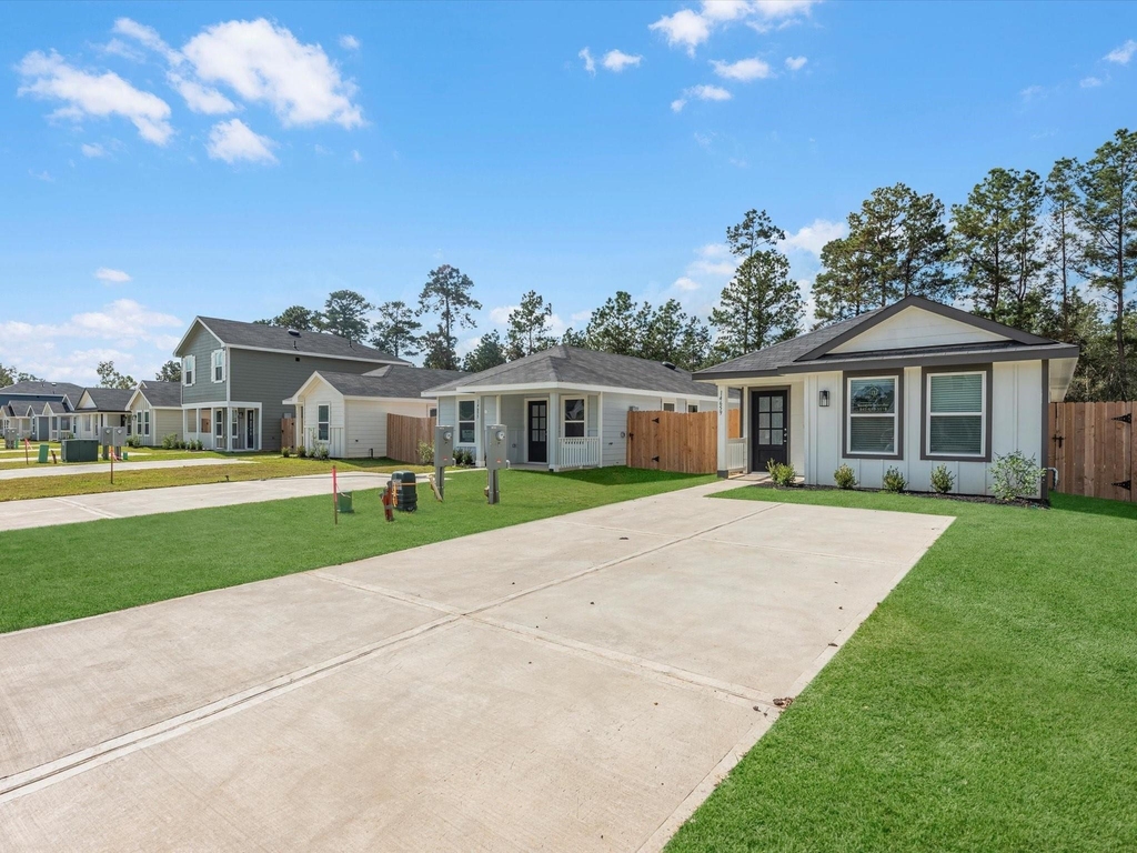 14659 New Village Drive - Photo 2