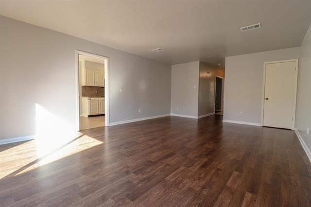 5725 Townhouse Lane - Photo 4