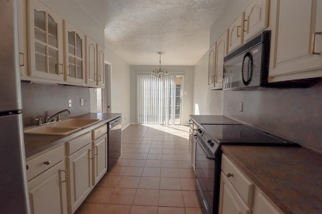 5725 Townhouse Lane - Photo 9