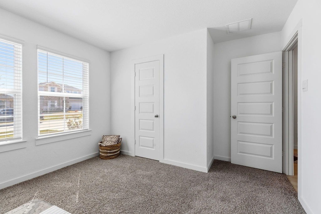 31714 Melkridge Drive - Photo 3