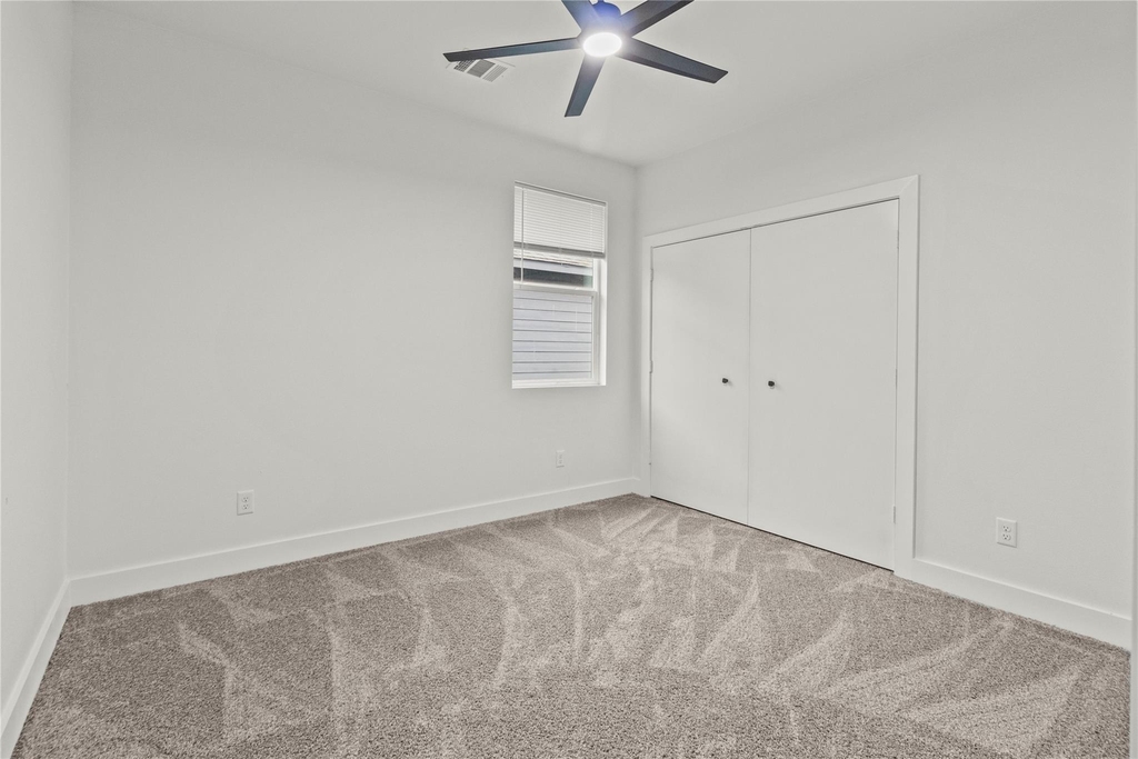 8127 Hoffman Street - Photo 9