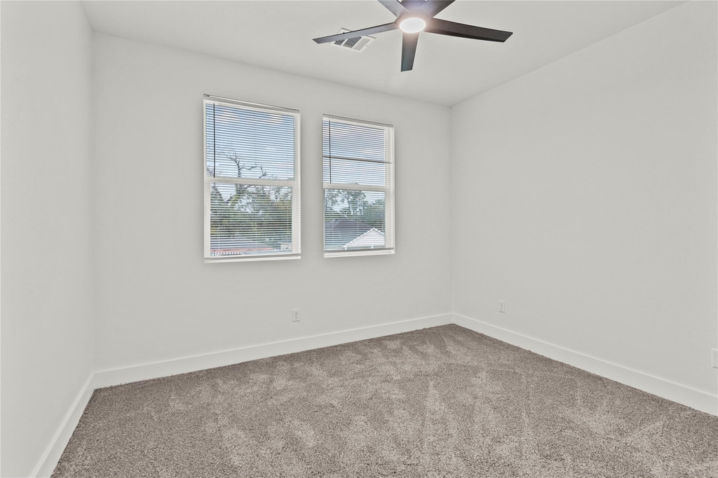 8127 Hoffman Street - Photo 7