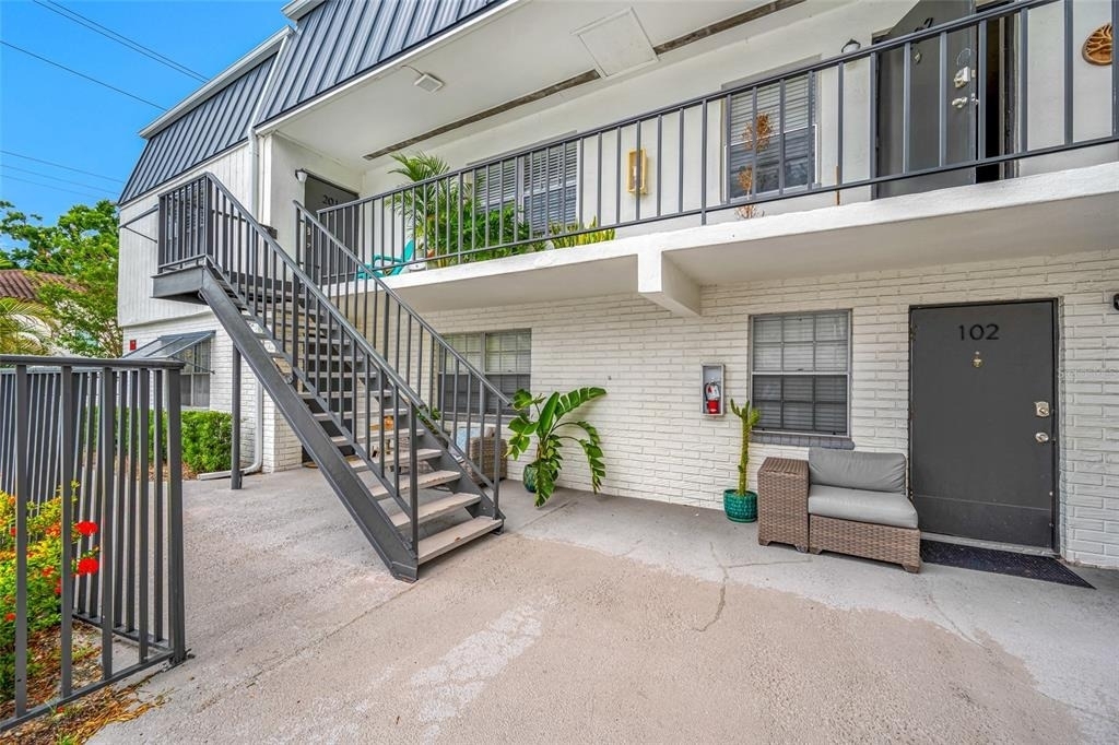 3606 S Macdill Avenue - Photo 1