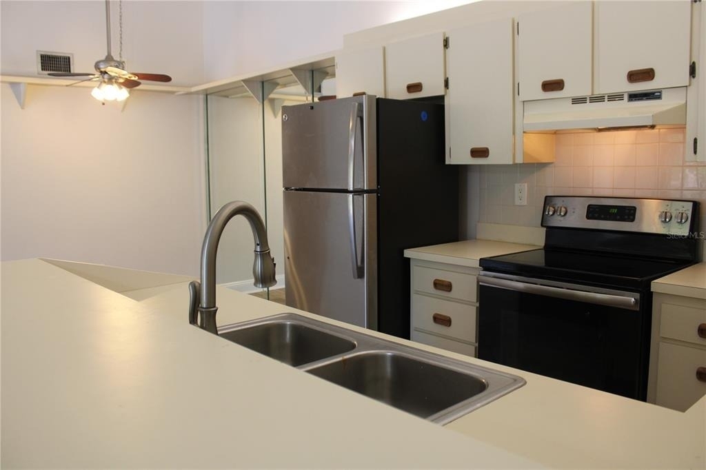 3345 Crystal Court E - Photo 1