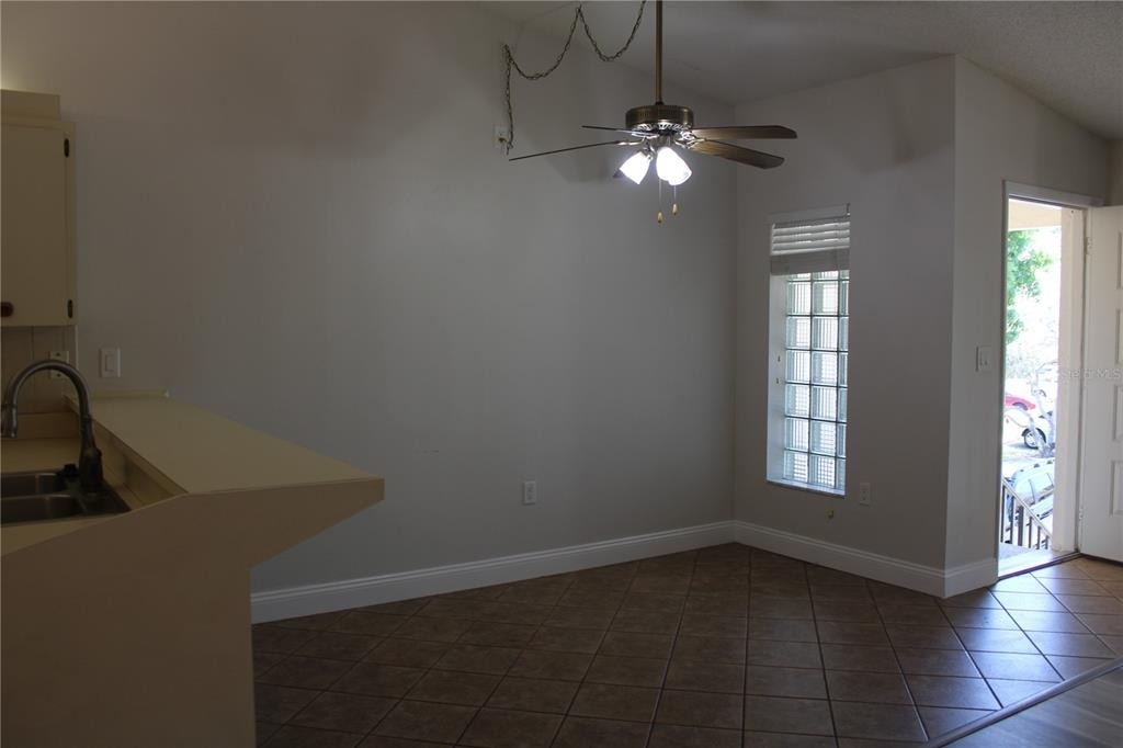 3345 Crystal Court E - Photo 3