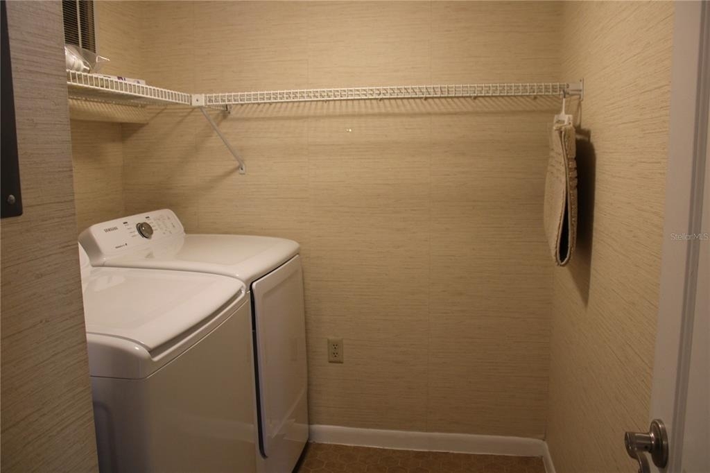 3345 Crystal Court E - Photo 7
