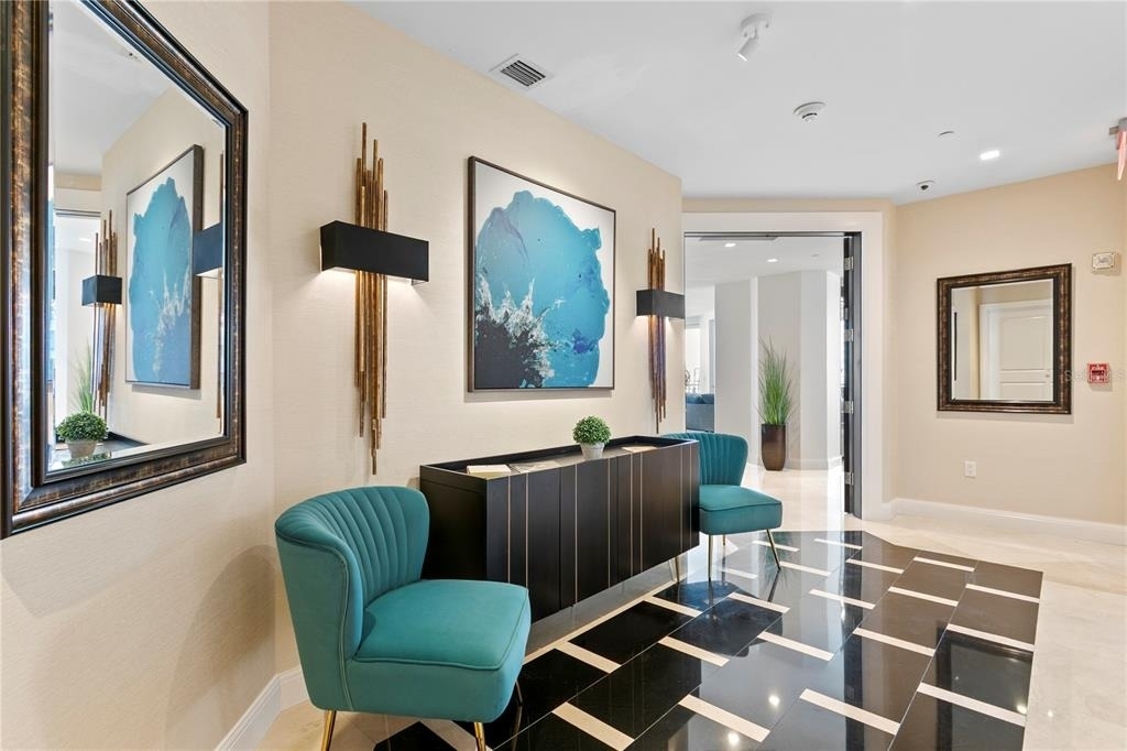 450 Knights Run Avenue - Photo 2