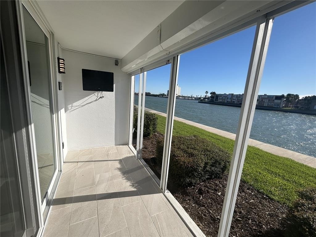 7625 Sun Island Drive S - Photo 25