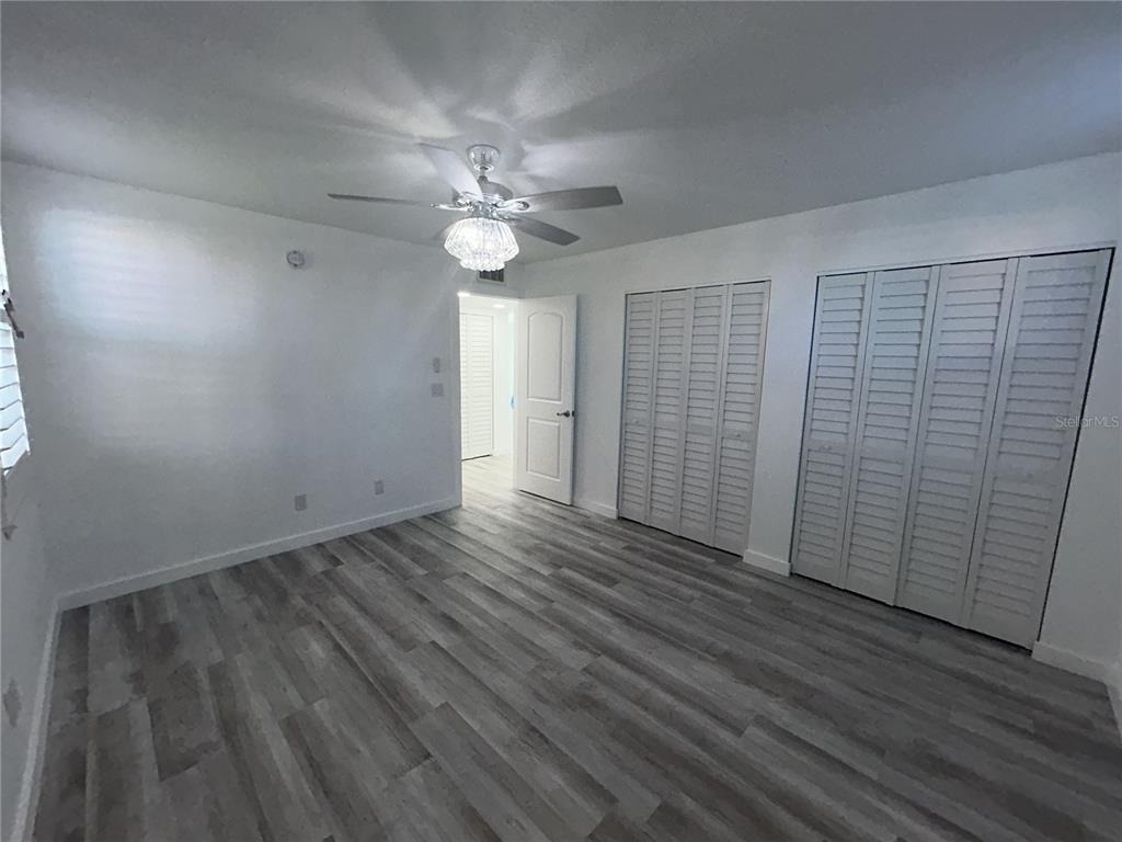 7625 Sun Island Drive S - Photo 15