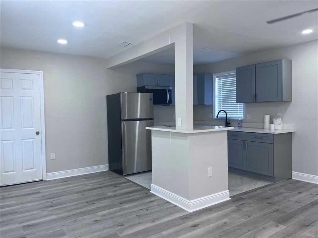 3215 W Pine Street - Photo 4