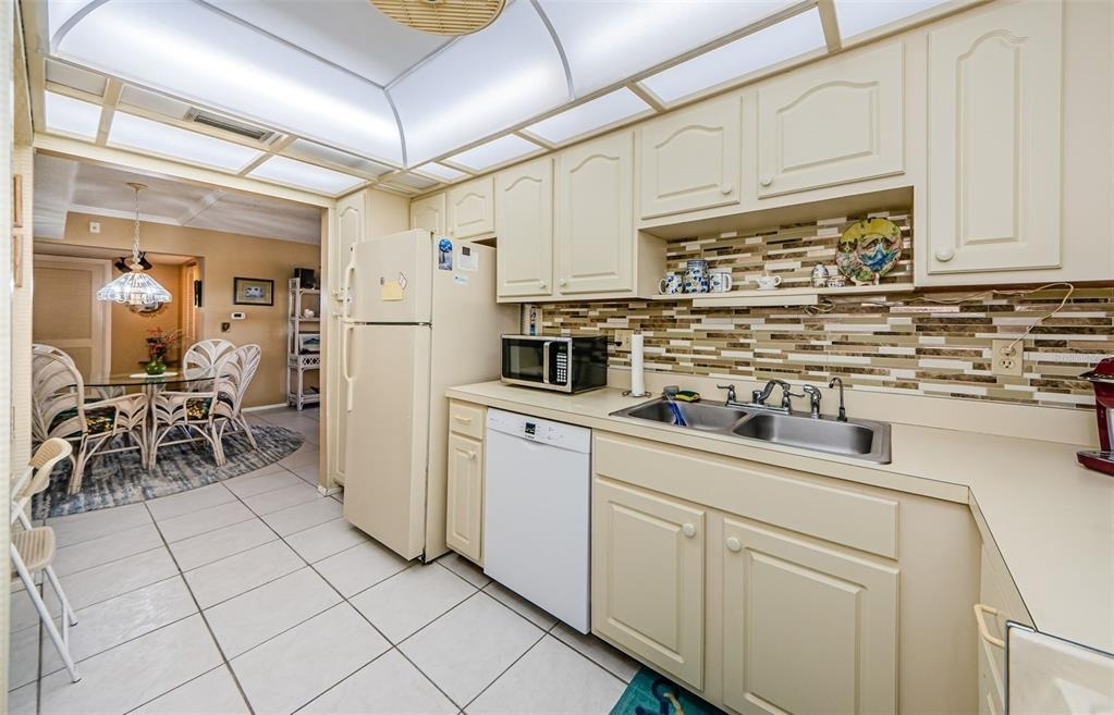 2700 Bayshore Boulevard - Photo 10