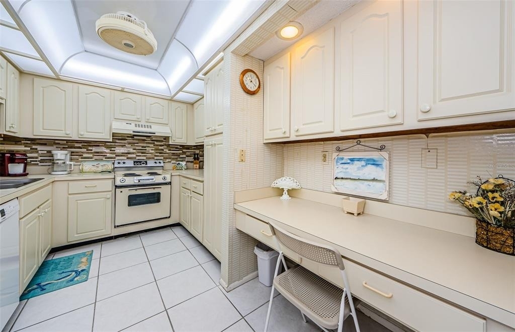 2700 Bayshore Boulevard - Photo 8