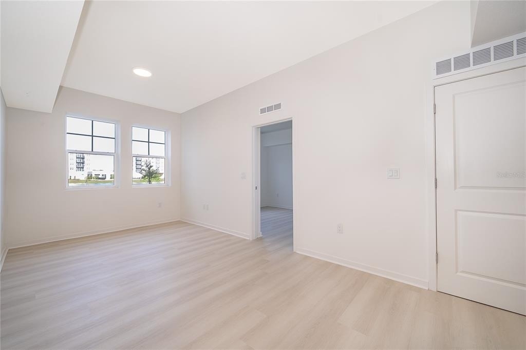 5587 Millenia Park Blvd - Photo 4