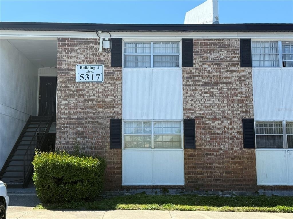 5317 Curry Ford Road - Photo 0