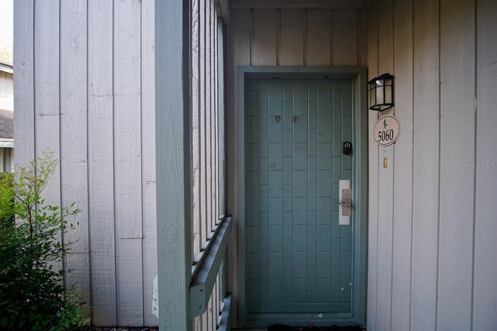 5060 Sherwood Lane - Photo 1