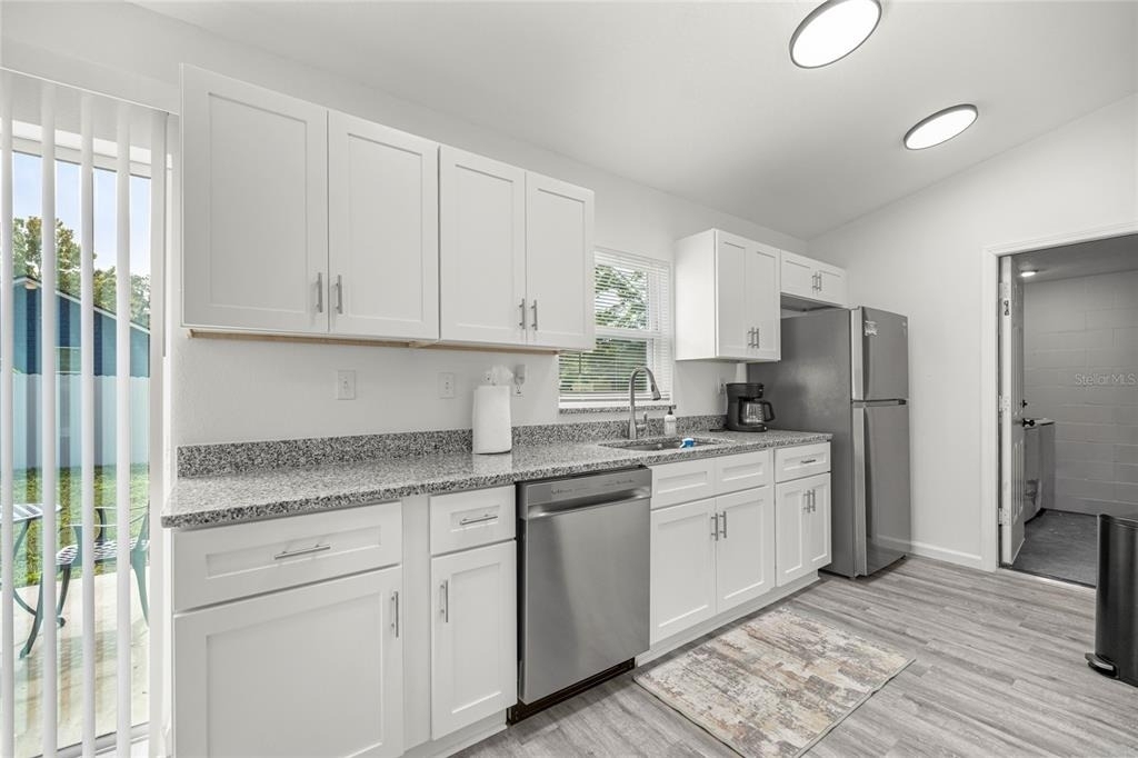 714 Nw 1st Street - Photo 9