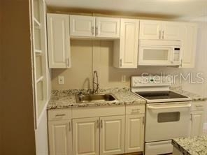 4204 N Manhattan Avenue - Photo 1