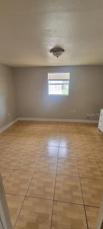 4204 N Manhattan Avenue - Photo 4