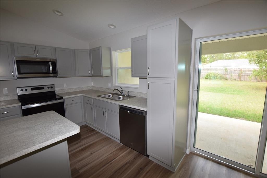 21 Olive Circle - Photo 15