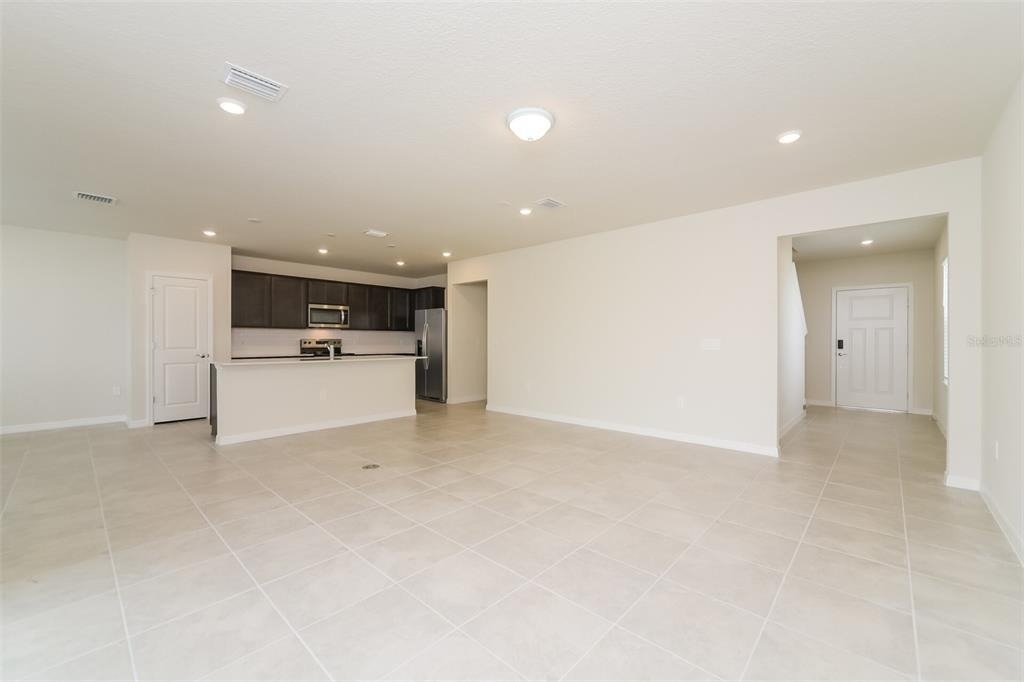 3293 Ellsworth Avenue - Photo 2