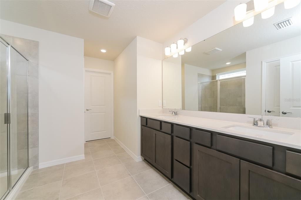3293 Ellsworth Avenue - Photo 9