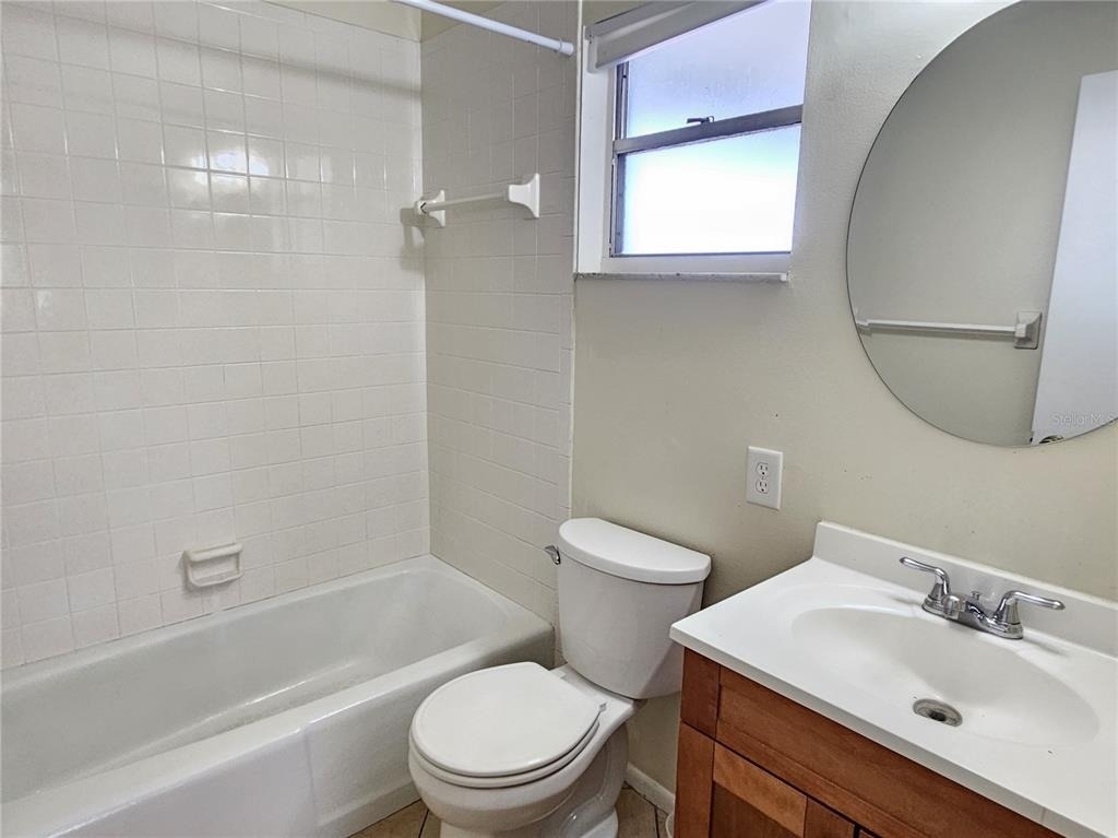 105 Base Avenue E - Photo 25