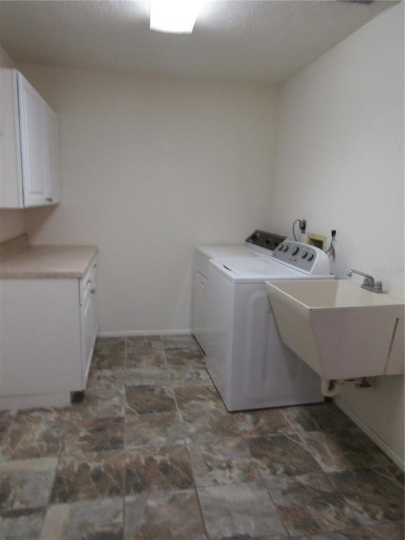 1608 Lilliput Court - Photo 21