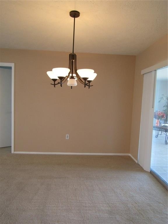 1608 Lilliput Court - Photo 8