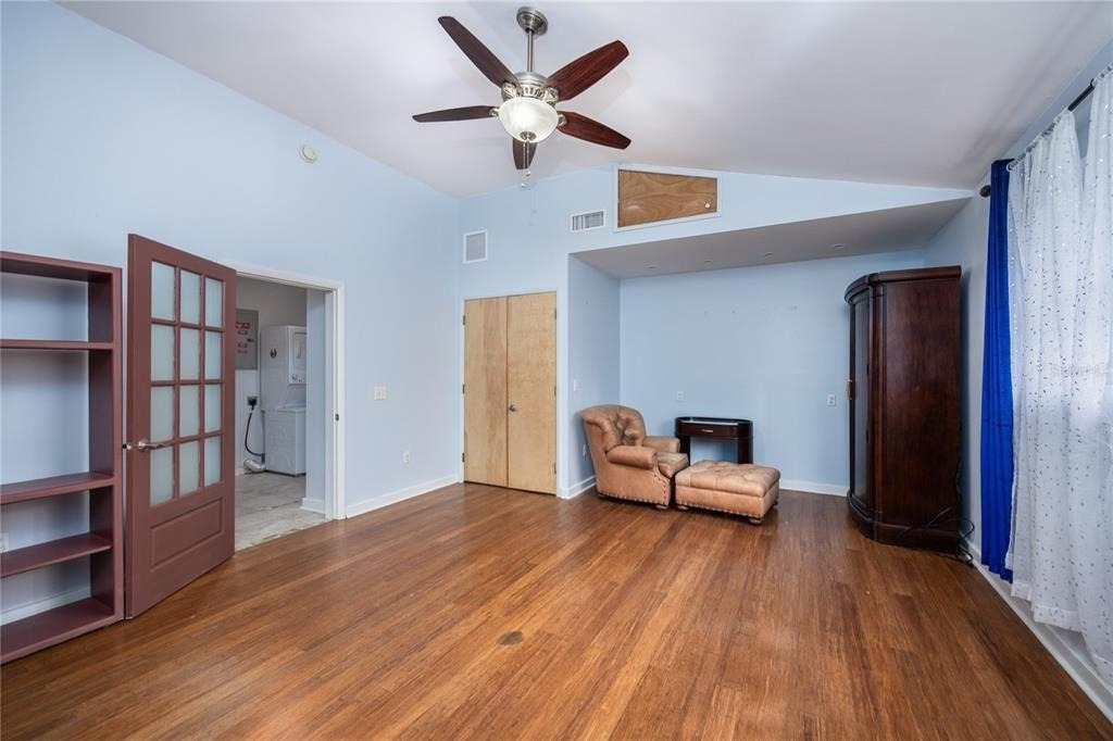 1421 Nw 30th Street - Photo 4