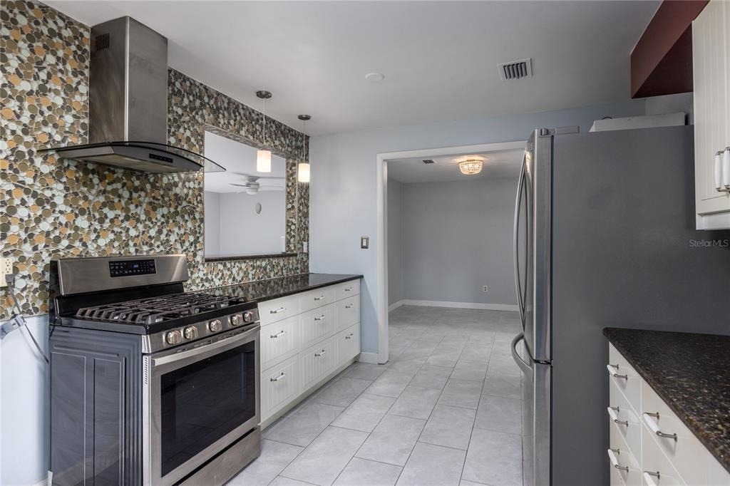 1421 Nw 30th Street - Photo 38