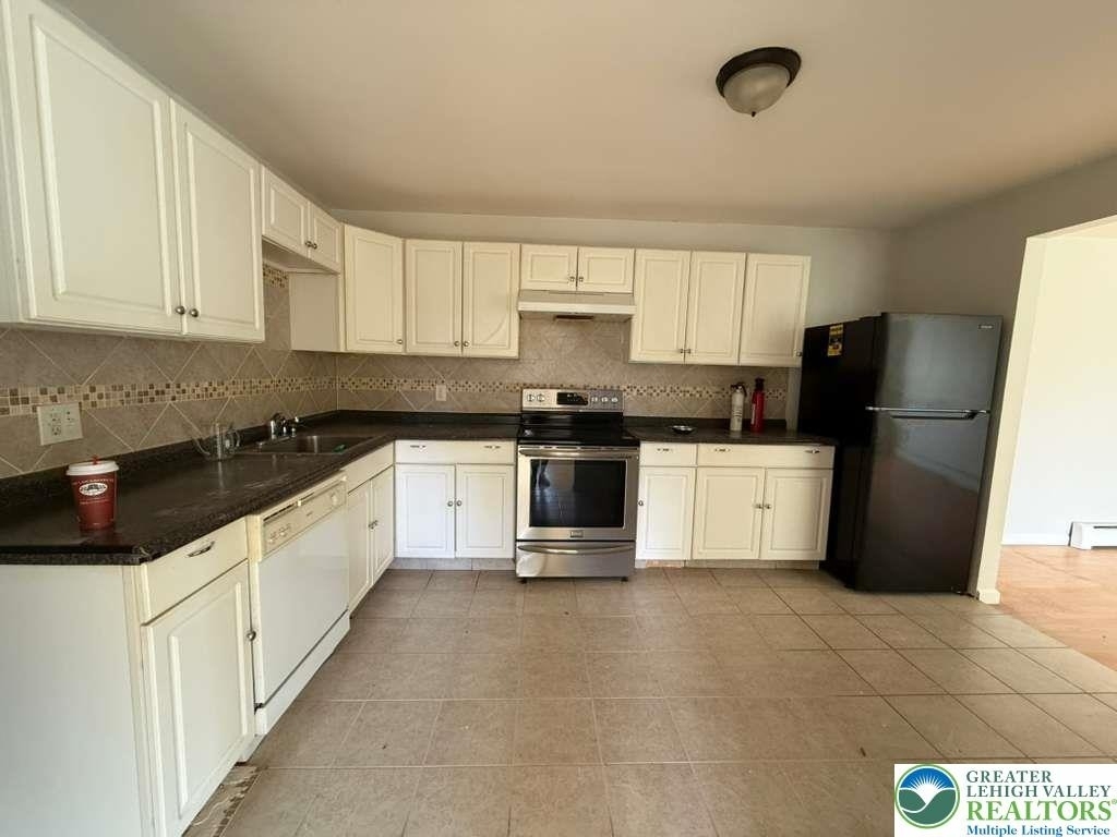 338 Washington Boulevard - Photo 2