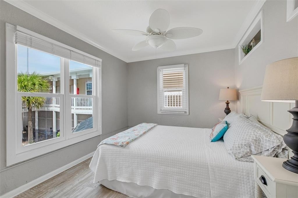 301 S Central Avenue - Photo 10