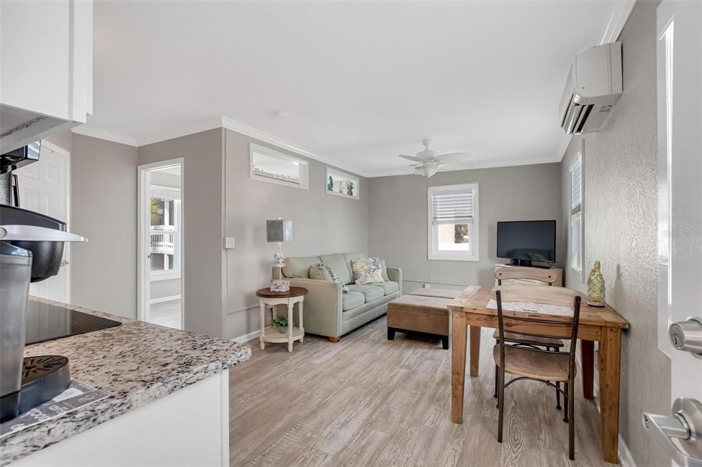 301 S Central Avenue - Photo 20