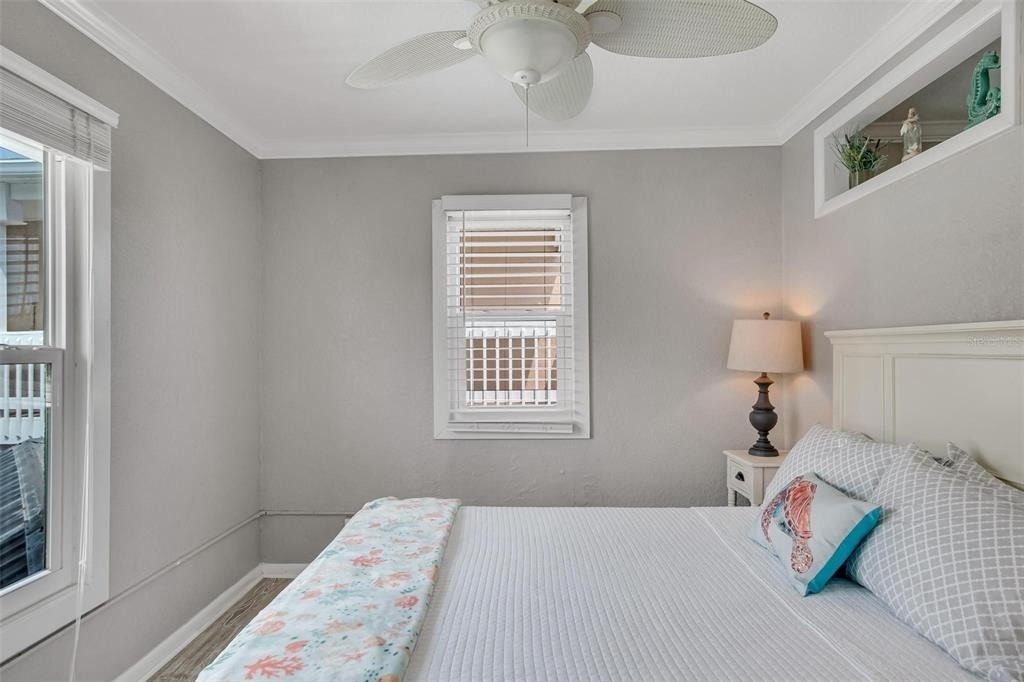 301 S Central Avenue - Photo 17